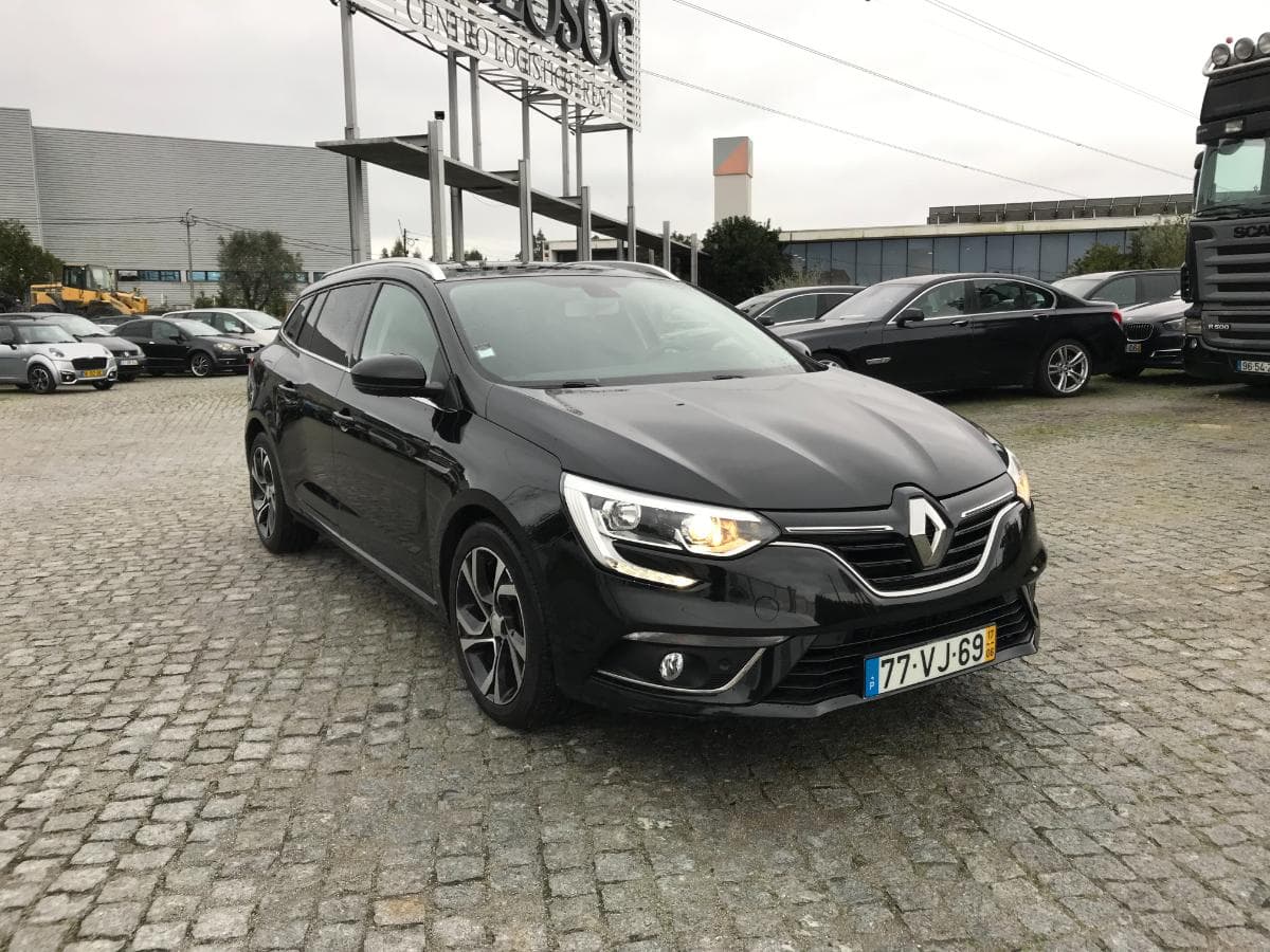 Renault Mégane 1.5 DCI · Ano 2017 — image 1