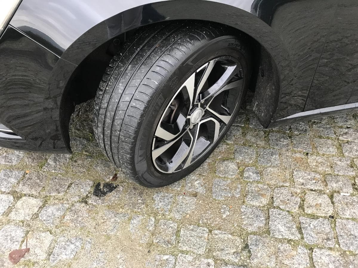 Renault Mégane 1.5 DCI · Ano 2017 — image 16