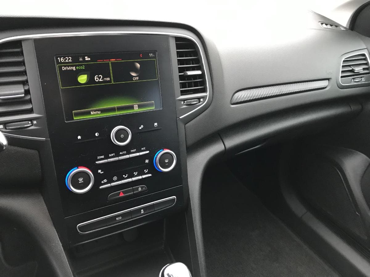 Renault Mégane 1.5 DCI · Ano 2017 — image 21