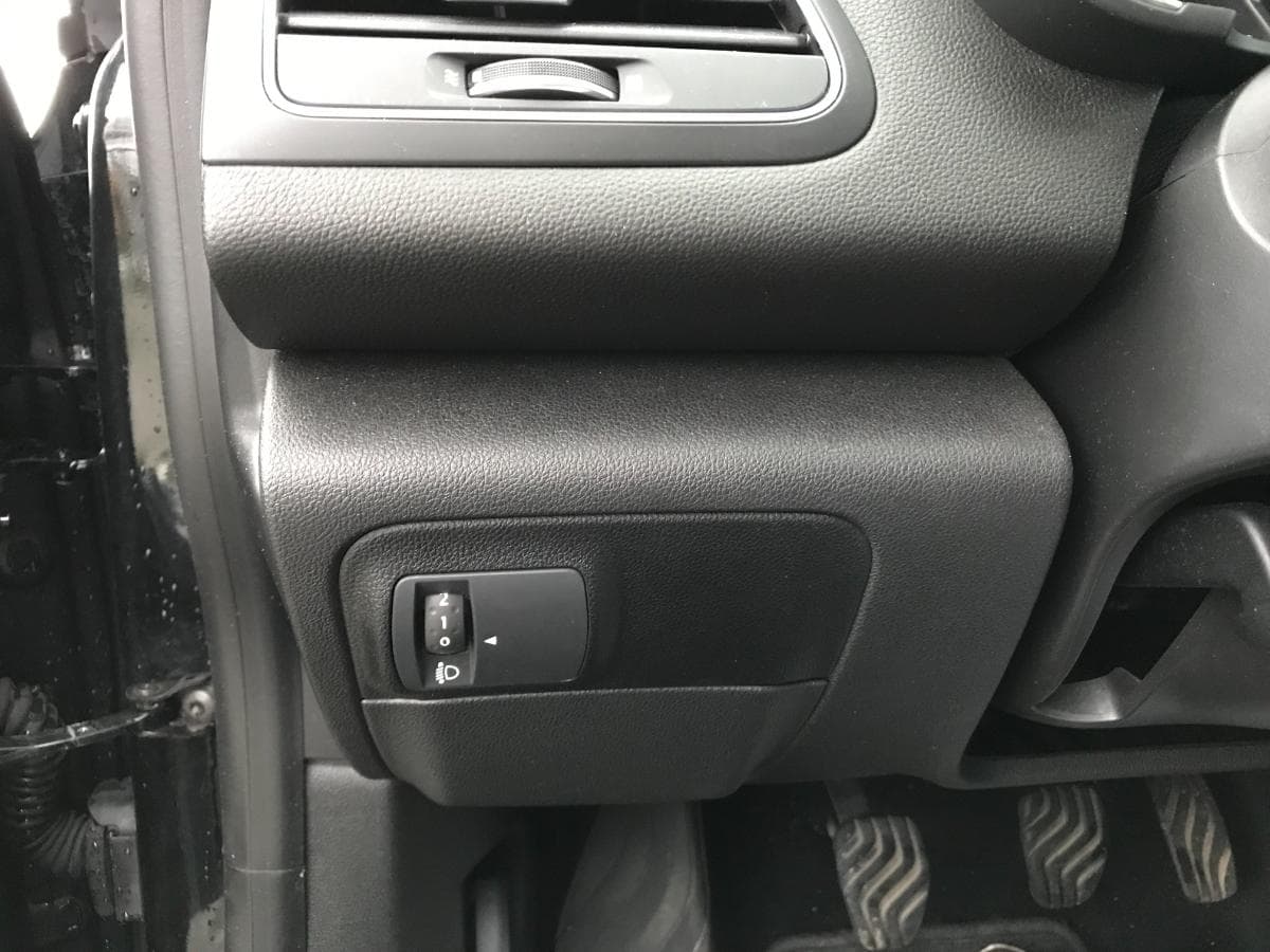 Renault Mégane 1.5 DCI · Ano 2017 — image 25
