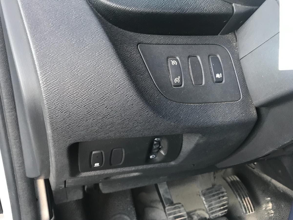 Renault kangoo 1.5 DCI · Ano 2015 — imagem 25