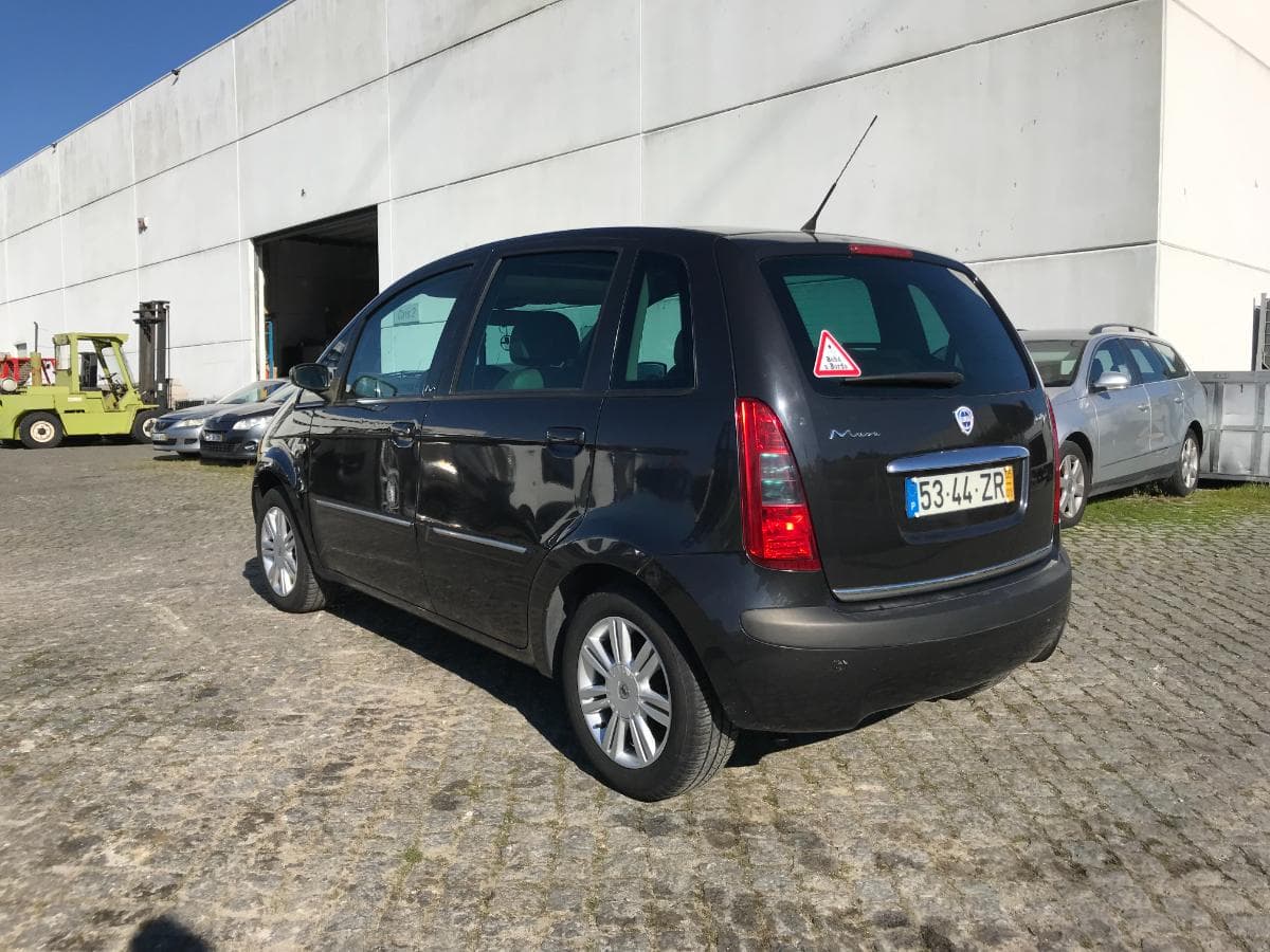 Lancia Musa 1.3 D Multijet · Ano 2005 — imagem 6
