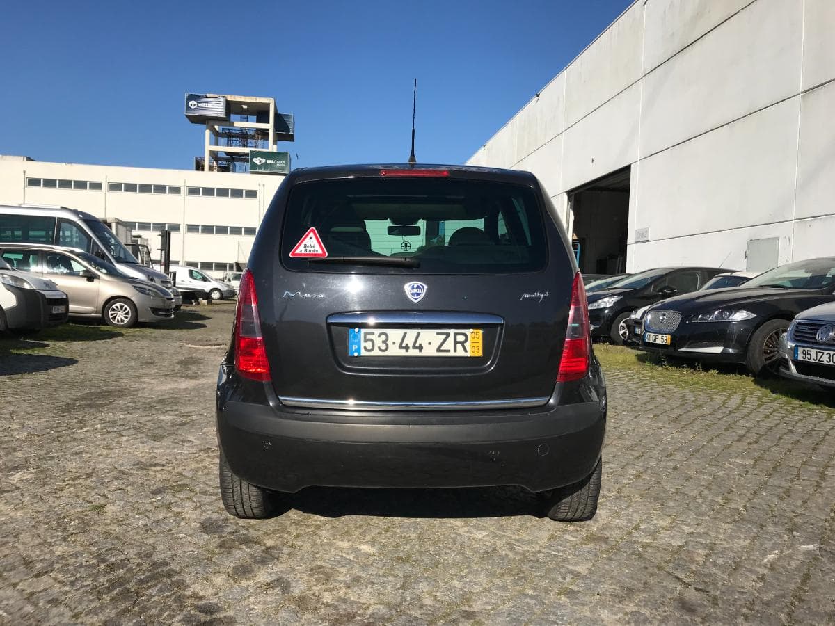 Lancia Musa 1.3 D Multijet · Ano 2005 — imagem 7