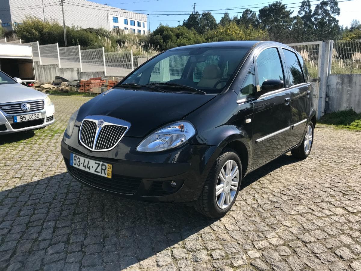 Lancia Musa 1.3 D Multijet · Ano 2005 — imagem 5