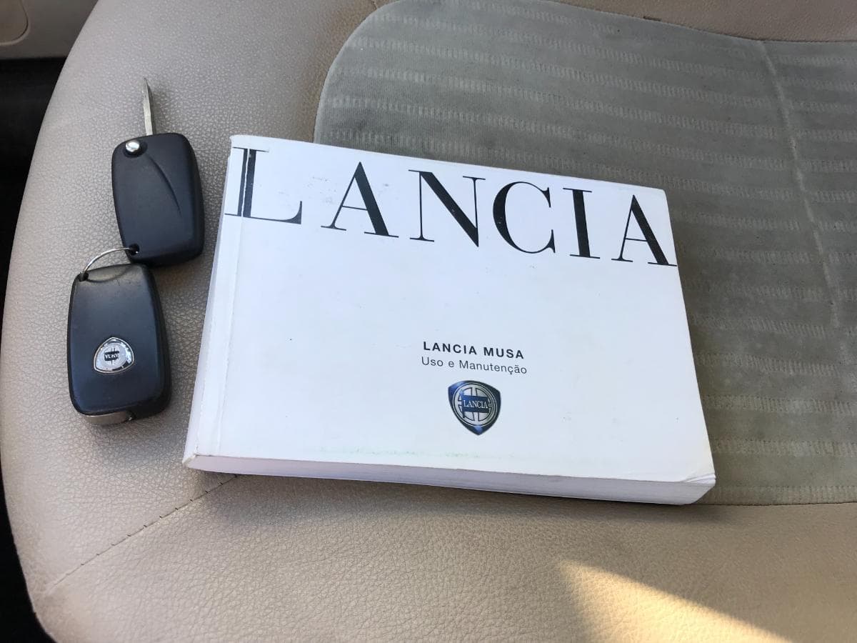 Lancia Musa 1.3 D Multijet · Ano 2005 — imagem 32