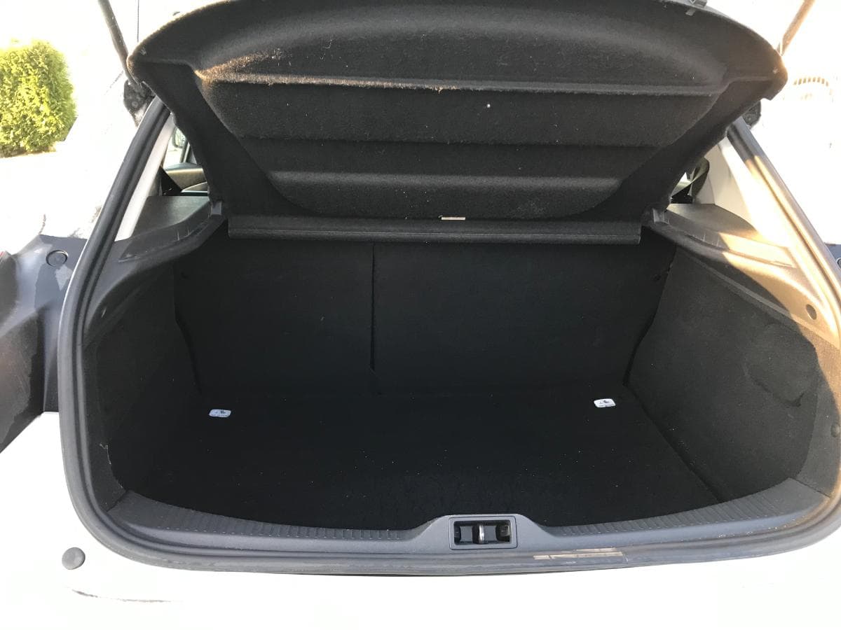 Renault Mégane 1.5 DCI · Ano 2015 — imagem 9