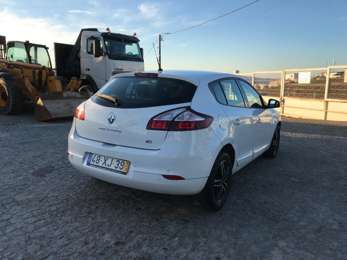 Renault Mégane 1.5 DCI · Ano 2015 — imagem 6