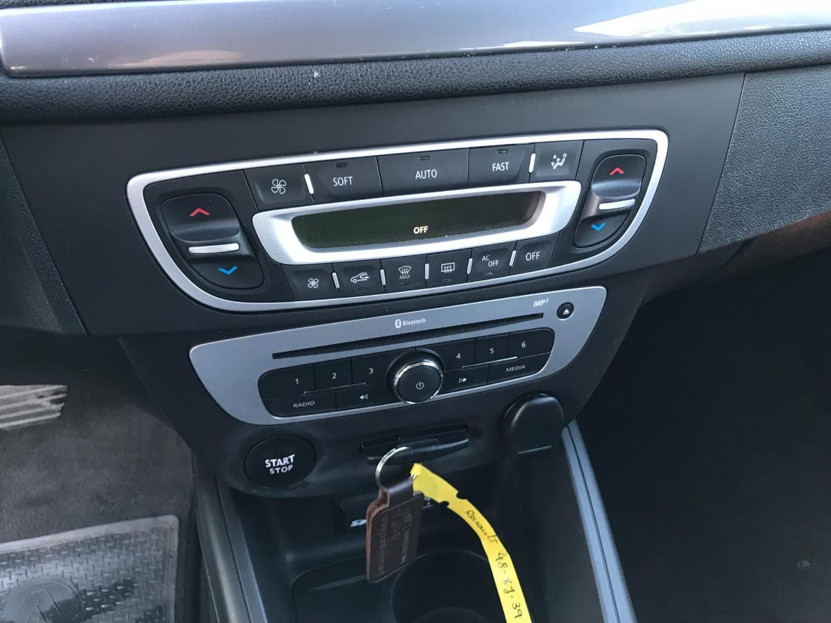 Renault Mégane 1.5 DCI · Ano 2015 — imagem 20