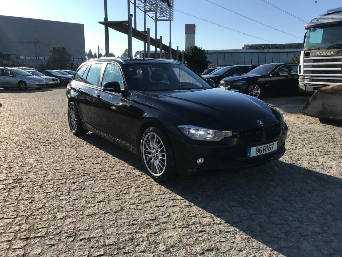 BMW 316 D Touring · Ano 2013 — imagem 1