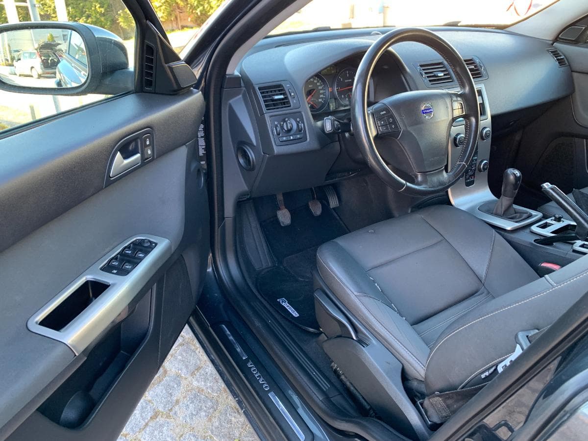 Volvo V50 · Ano 2009 — imagem 17
