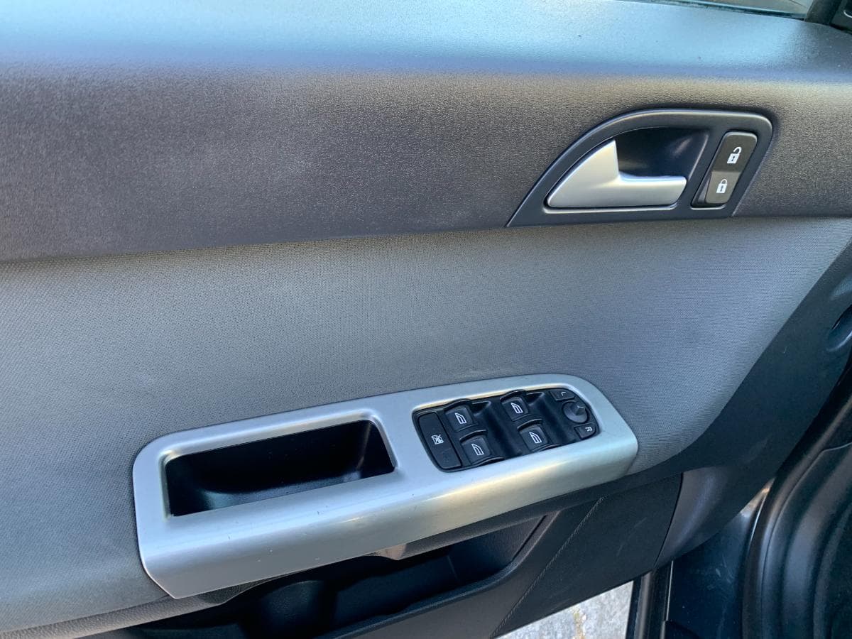 Volvo V50 · Ano 2009 — imagem 19