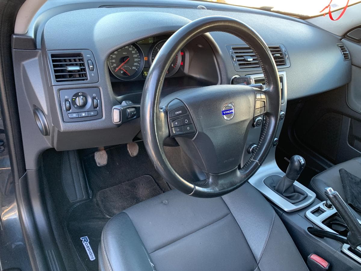 Volvo V50 · Ano 2009 — imagem 21