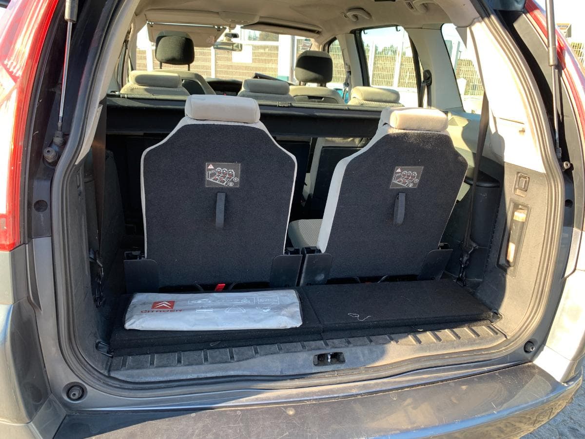 Citroën C4 Picasso 1.6 HDI · Ano 2006 — imagem 9