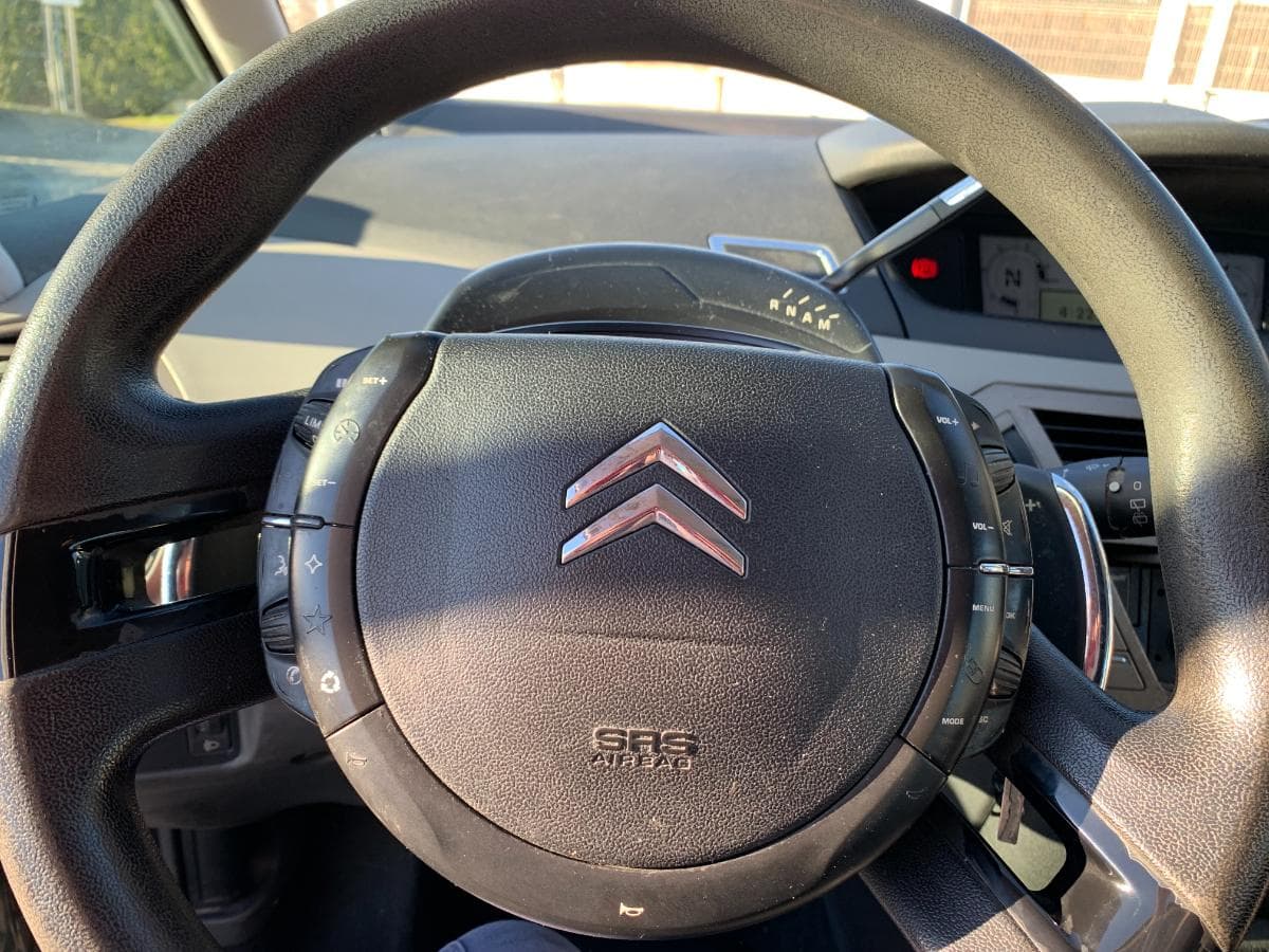 Citroën C4 Picasso 1.6 HDI · Ano 2006 — imagem 31