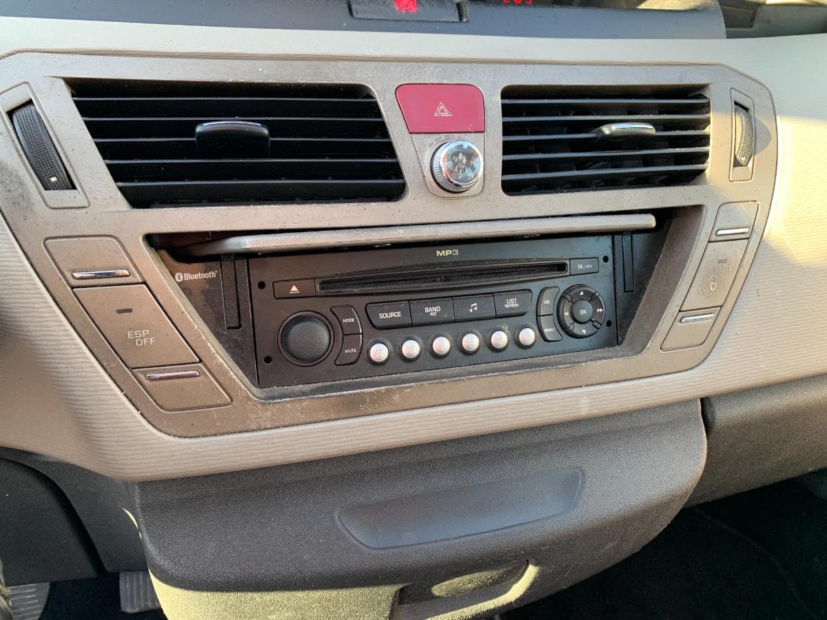 Citroën C4 Picasso 1.6 HDI · Ano 2006 — imagem 32