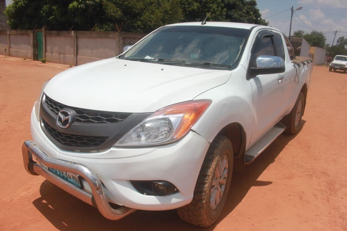 Mazda BT 50 · — imagem 2