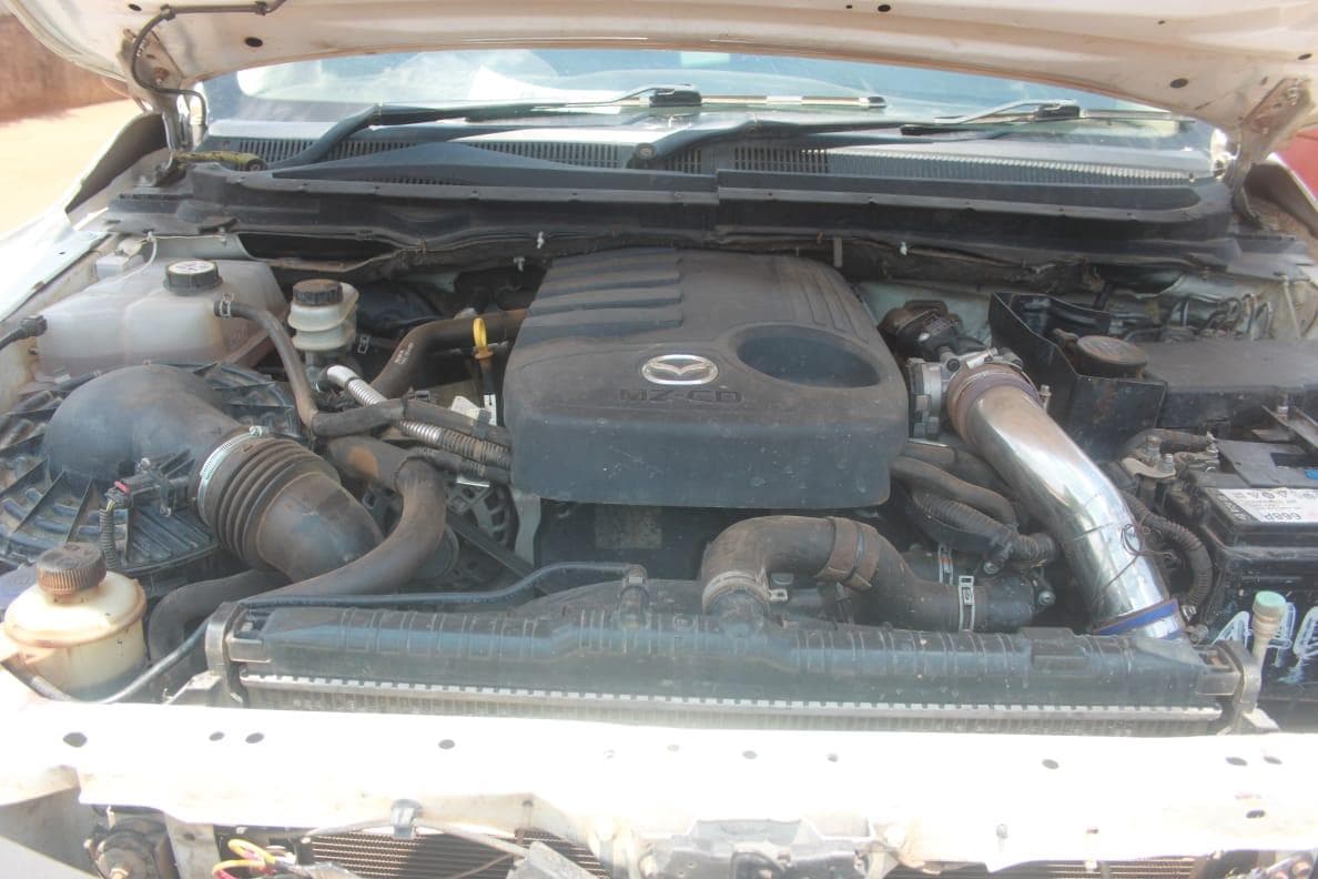 Mazda BT 50 · — imagem 10