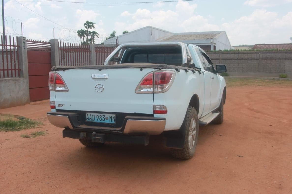 Mazda BT 50 · — imagem 14