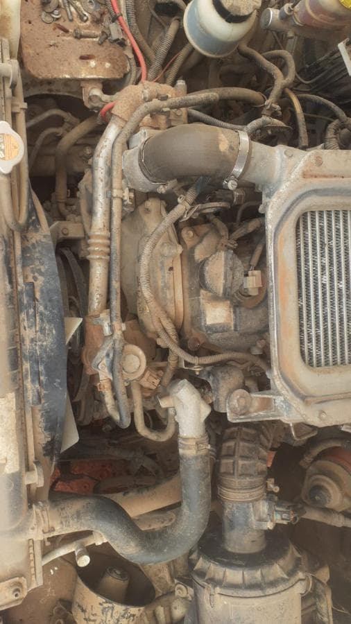 Nissan Hardbody · — imagem 9