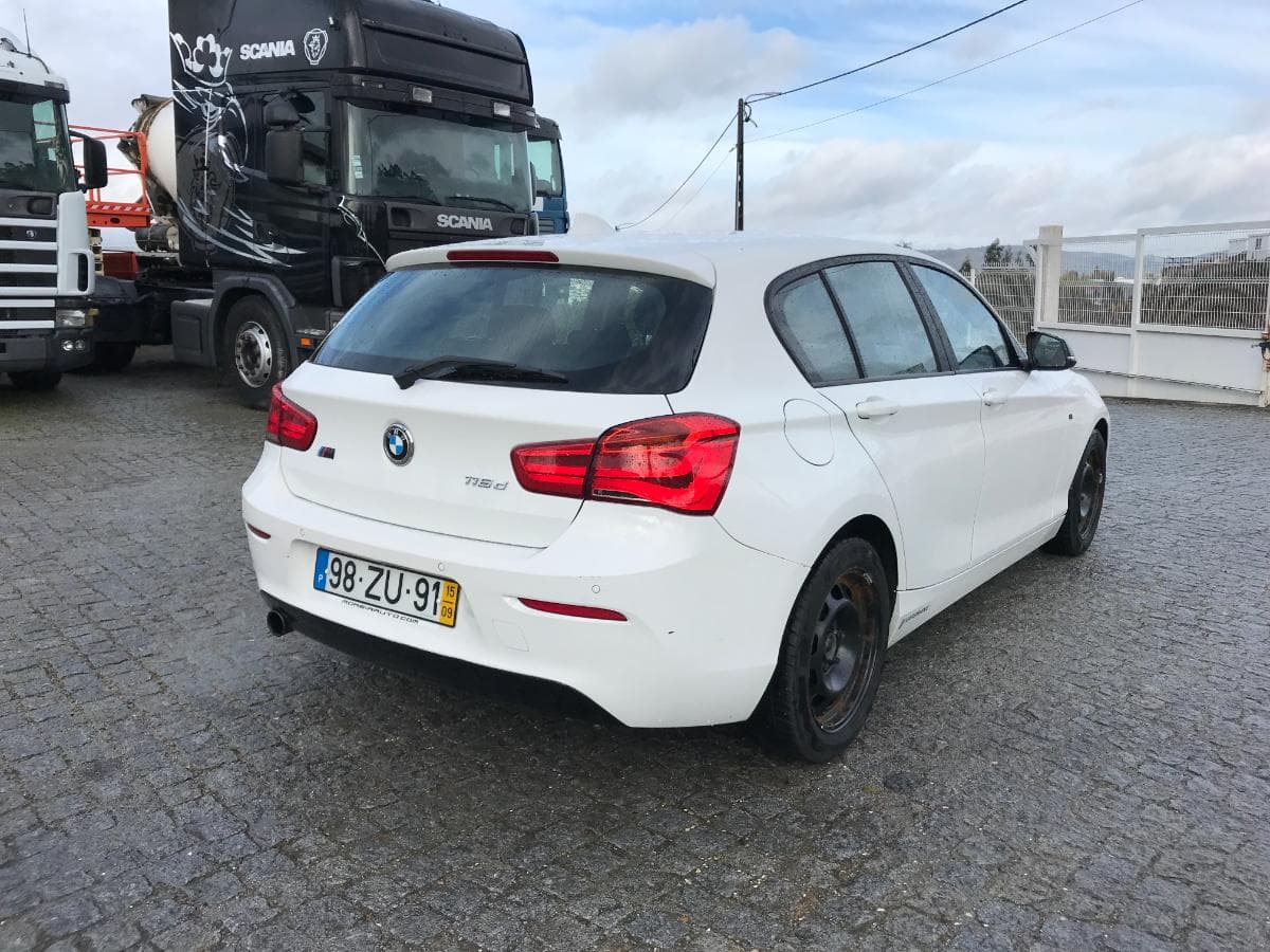 BMW 116D · Ano 2015 — imagen 7