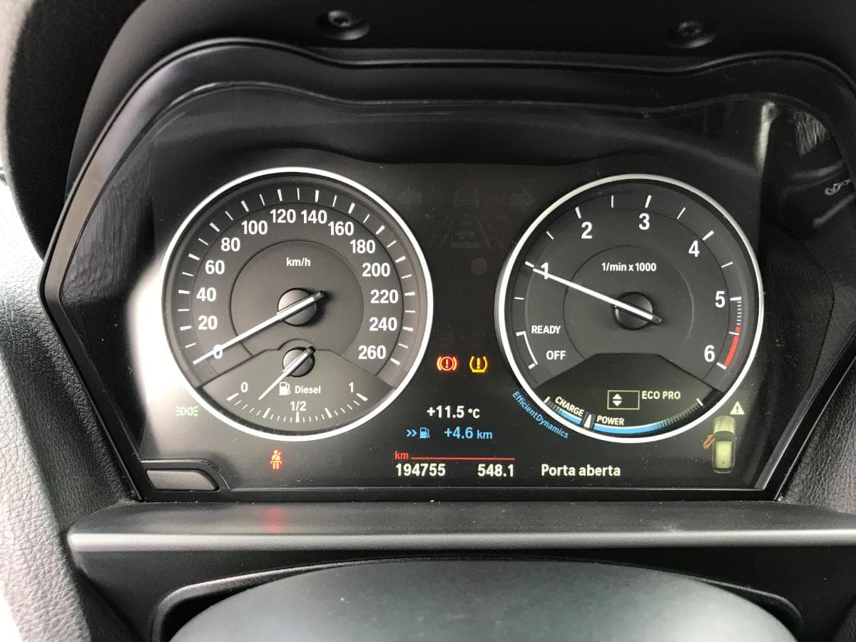 BMW 116D · Ano 2015 — imagen 13