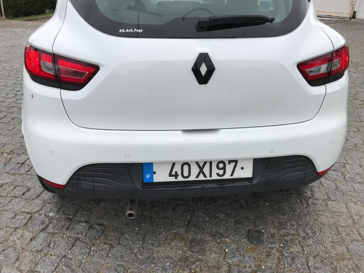 Renault Clio 1.5 DCI · Ano  40-XI-97 — imagen 7