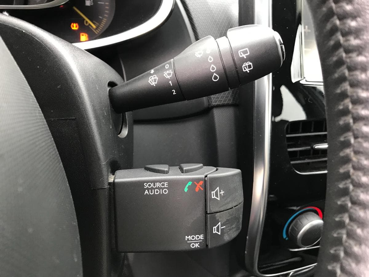 Renault Clio 1.5 DCI · Ano  40-XI-97 — imagen 20