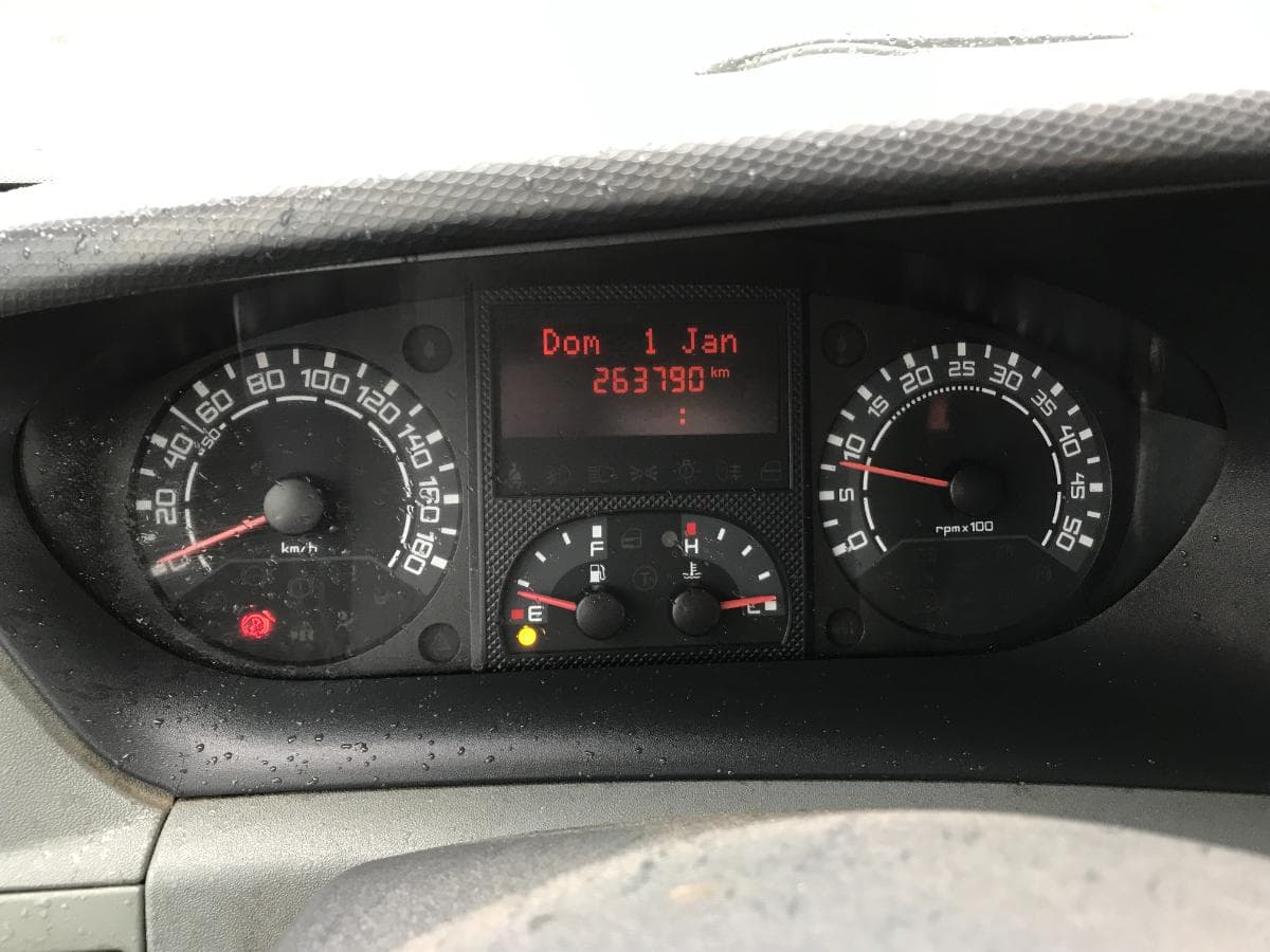 Iveco Daily 3.0 HPT · Caixa de Frio · Ano 2009 — imagem 22