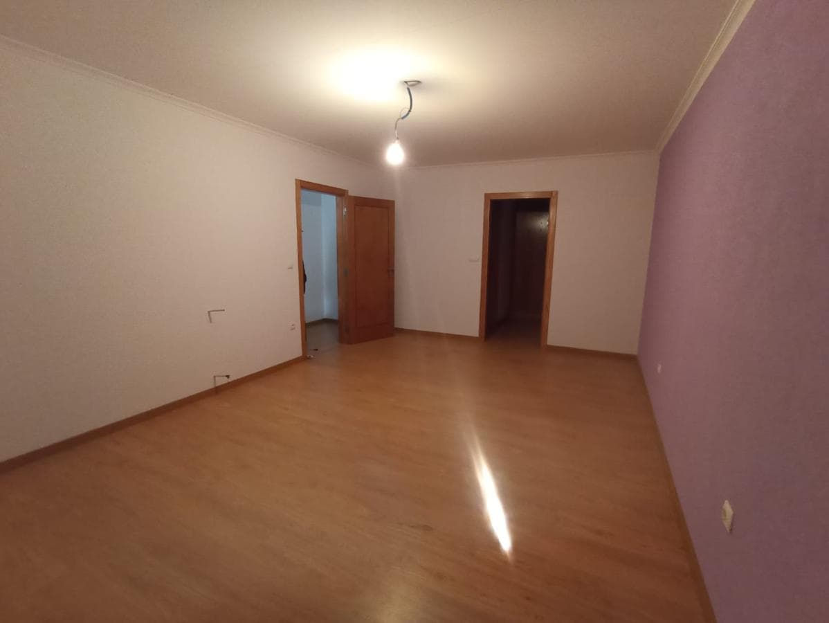 Terreno com Benfeitoria · Valpaços, Vila Real — imagem 17