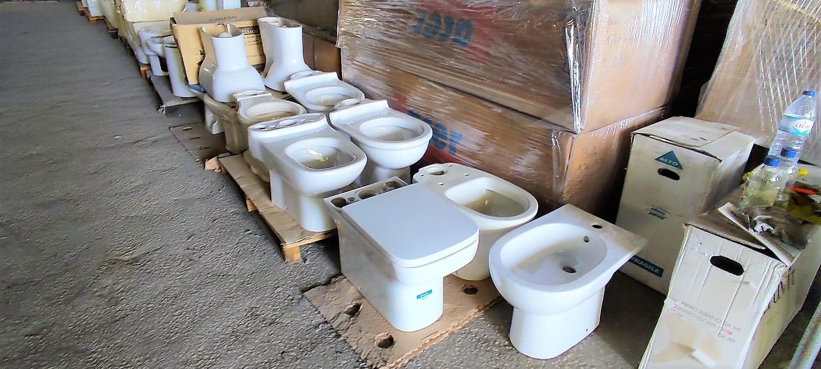 Loucas sanitárias, móveis Wc, Espelhos Wc — imagem 2