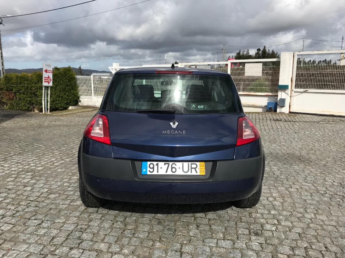 Renault Mégane 1.5 DCI · Ano 2003 — imagen 7