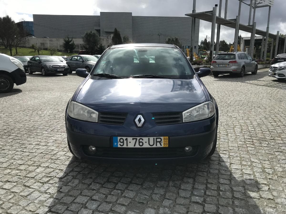Renault Mégane 1.5 DCI · Ano 2003 — imagen 2