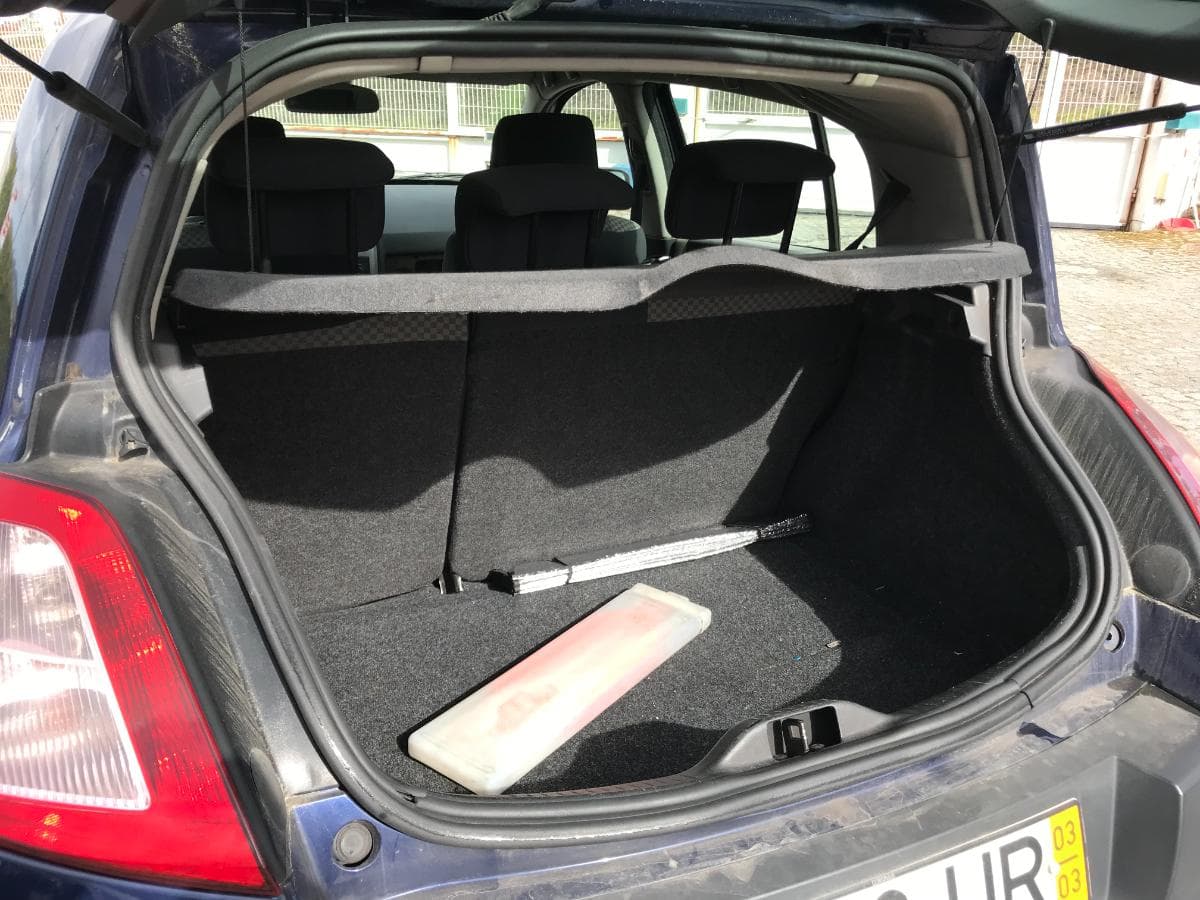 Renault Mégane 1.5 DCI · Ano 2003 — imagen 8