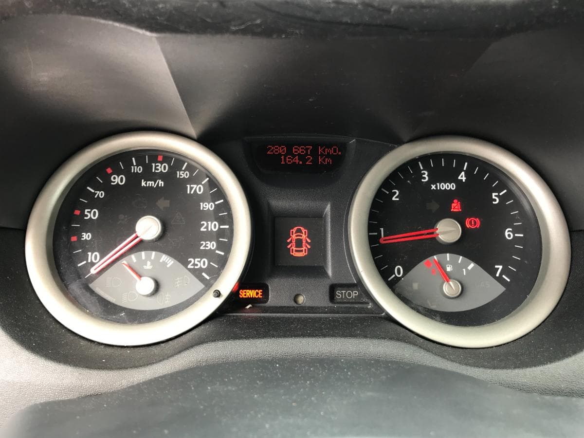 Renault Mégane 1.5 DCI · Ano 2003 — imagen 24
