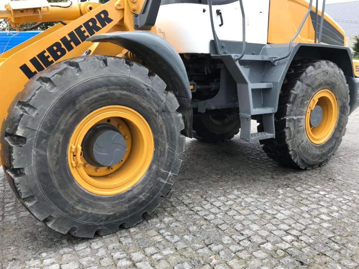 Pá Carregadora Liebherr L538 — image 5