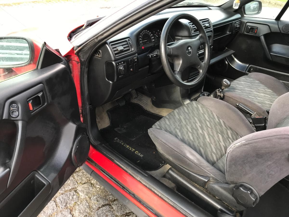 Opel Calibra A 2.0 i · Ano 1992 — imagem 18