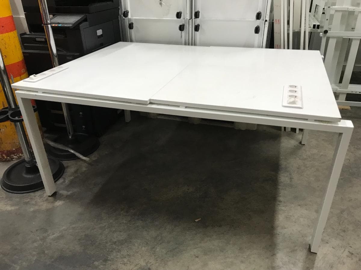 Equipamento Informático + Mobiliário de Escritório — imagen 2