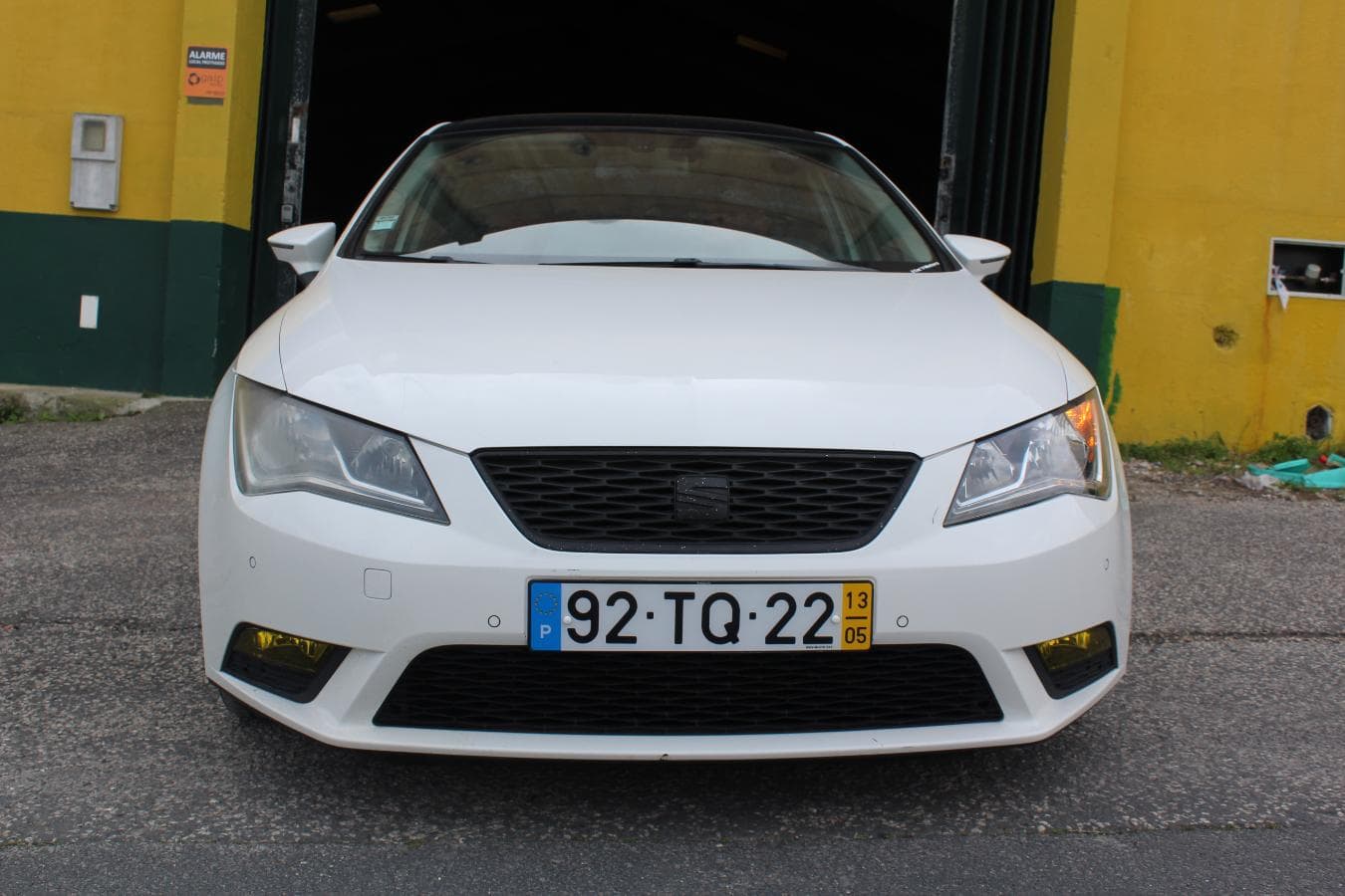 Seat Leon 1.6 TDI · Ano 2013 — imagem 5