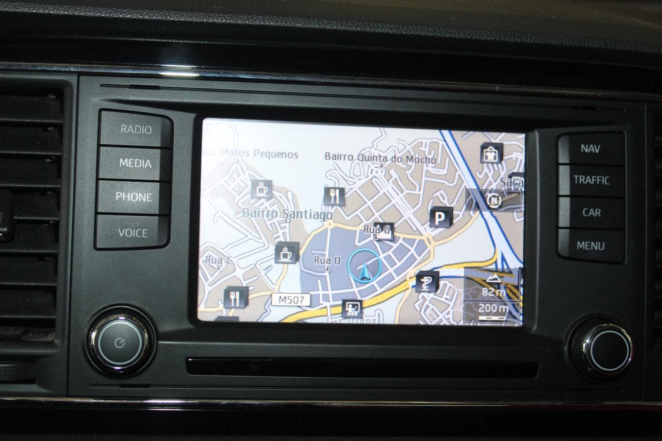 Seat Leon 1.6 TDI · Ano 2013 — imagem 37
