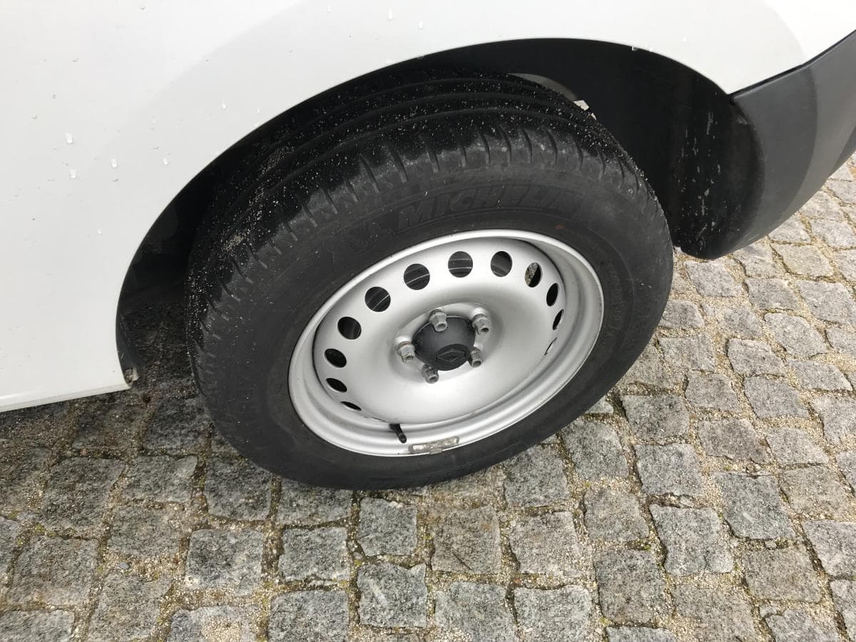 Renault kangoo · Ano 2019 — imagem 14