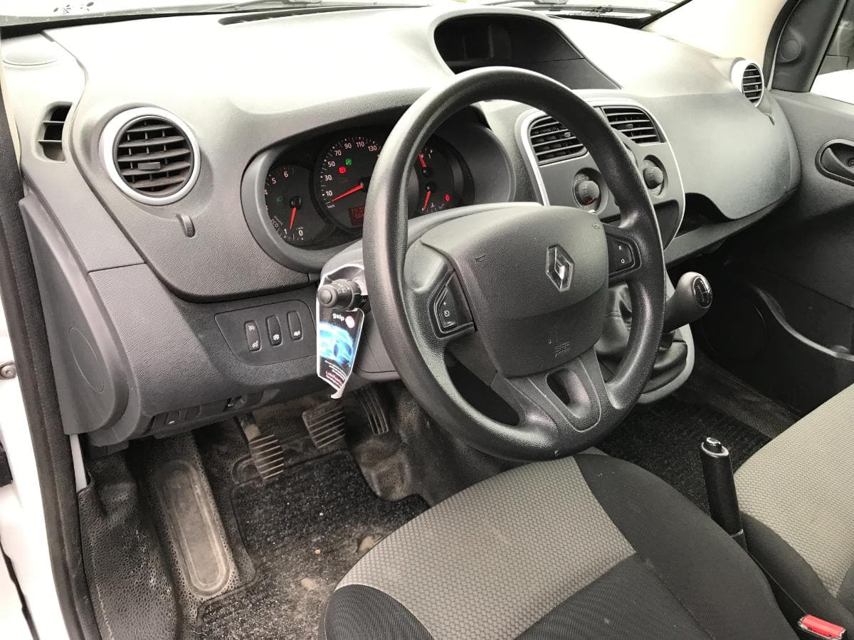 Renault kangoo · Ano 2019 — imagem 24