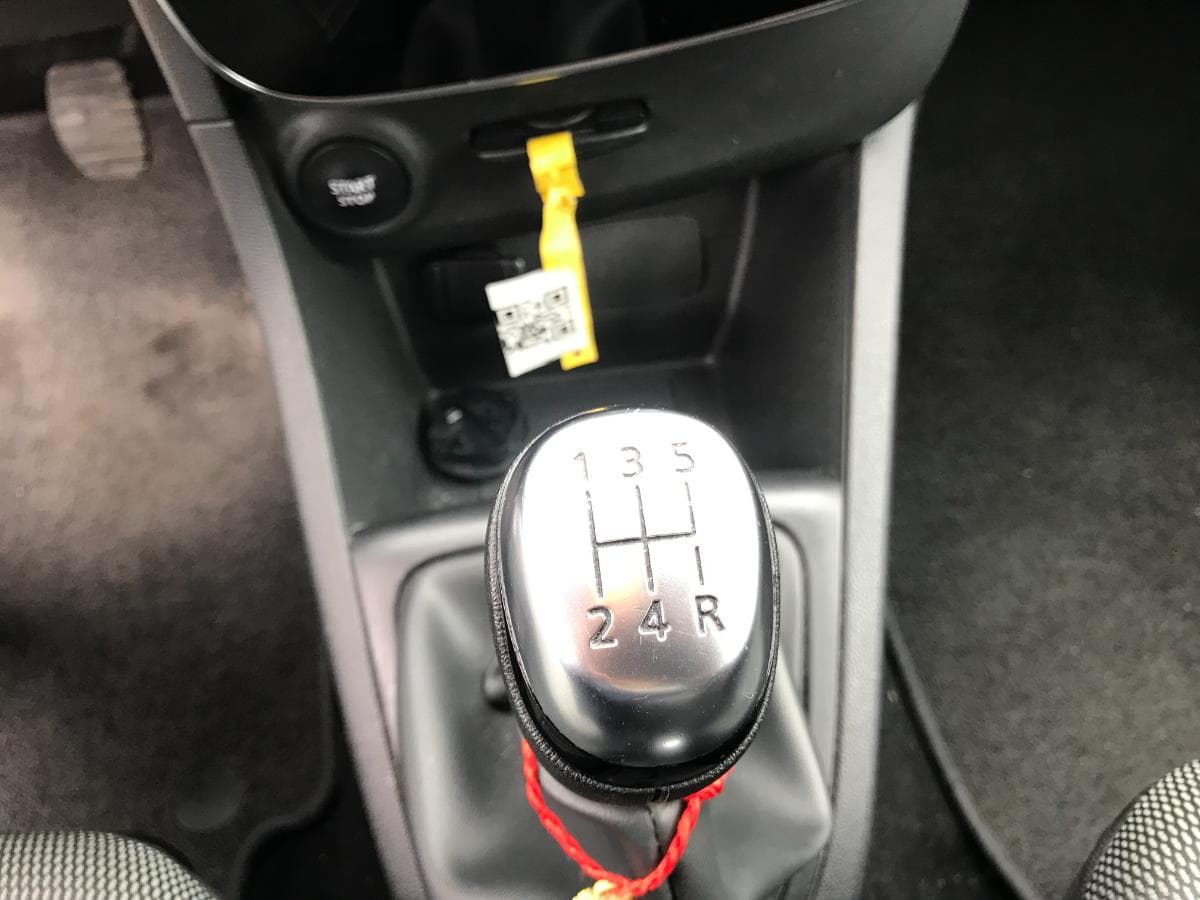 Renault Clio · Ano 2020 — imagem 19