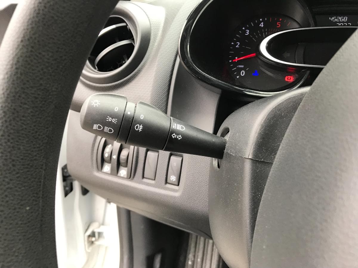 Renault Clio · Ano 2020 — imagem 21