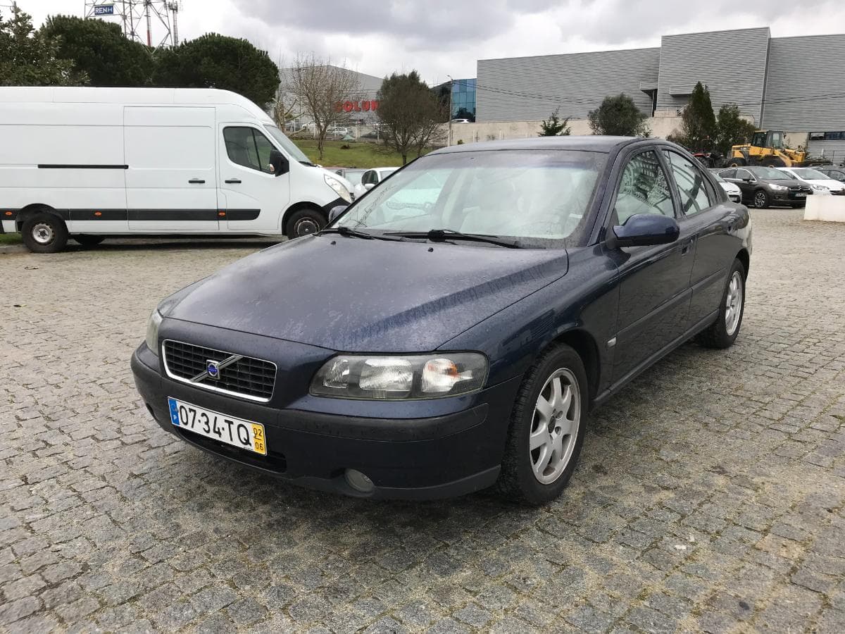 Volvo S60 D5 · Ano 2002 — imagem 5