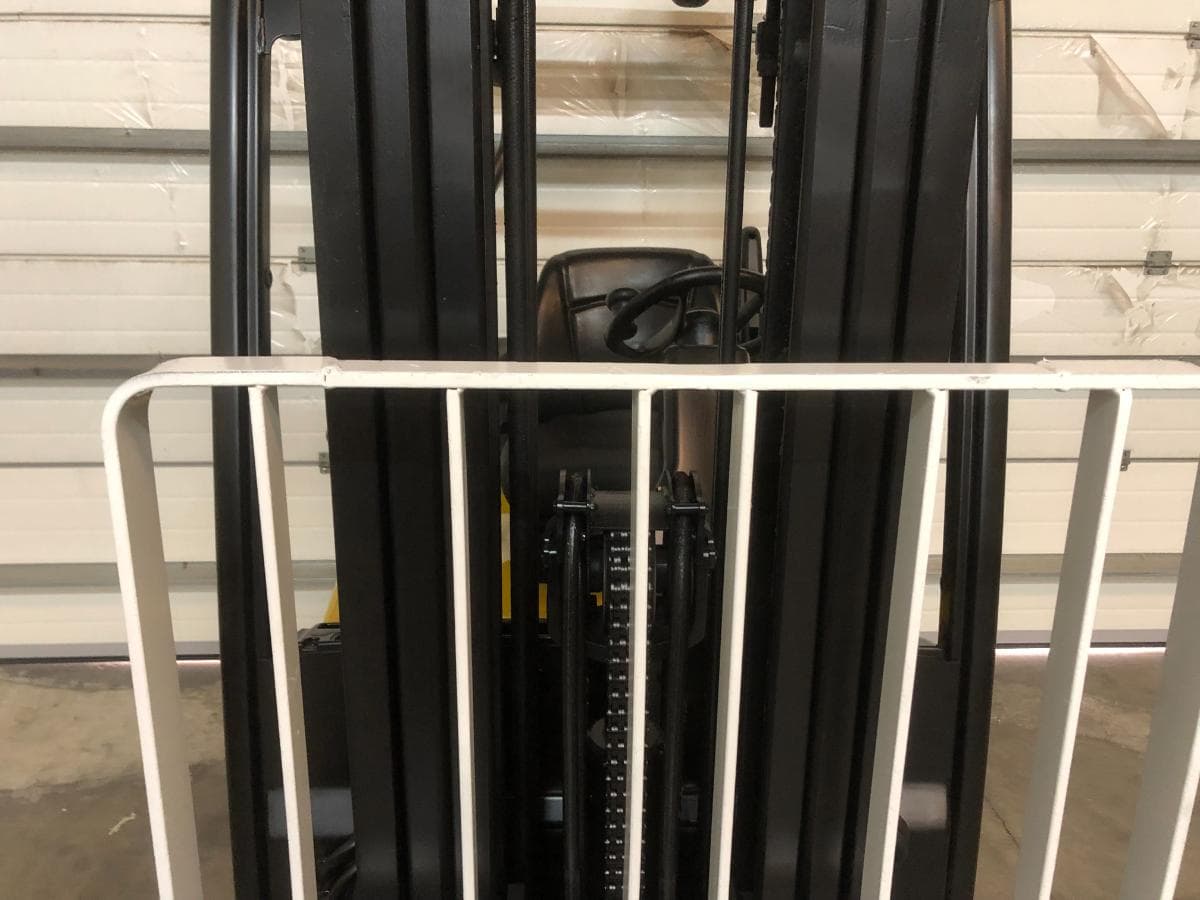 Empilhador Elétrico Yale 1600kg — imagem 11