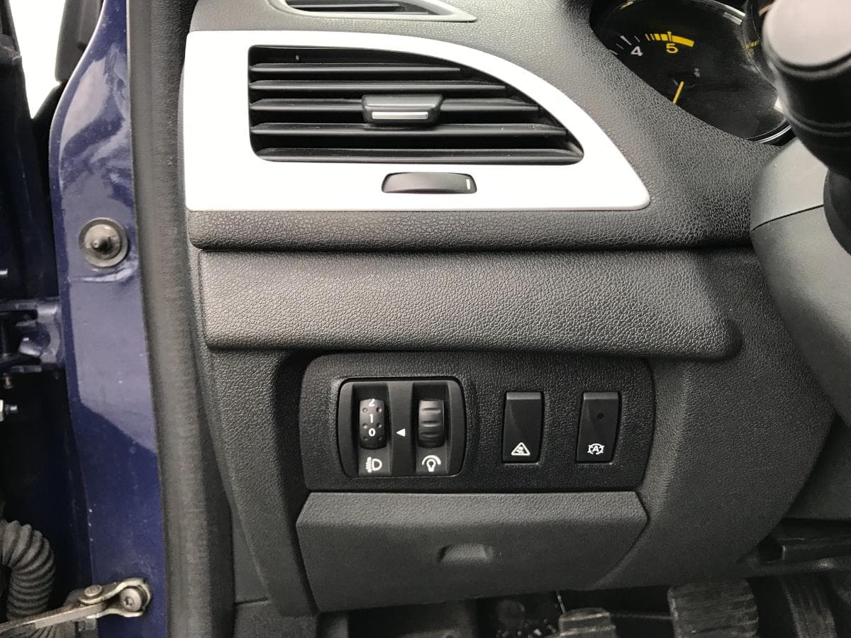 Renault Mégane 1.5 DCI · Ano 2013 — imagem 26