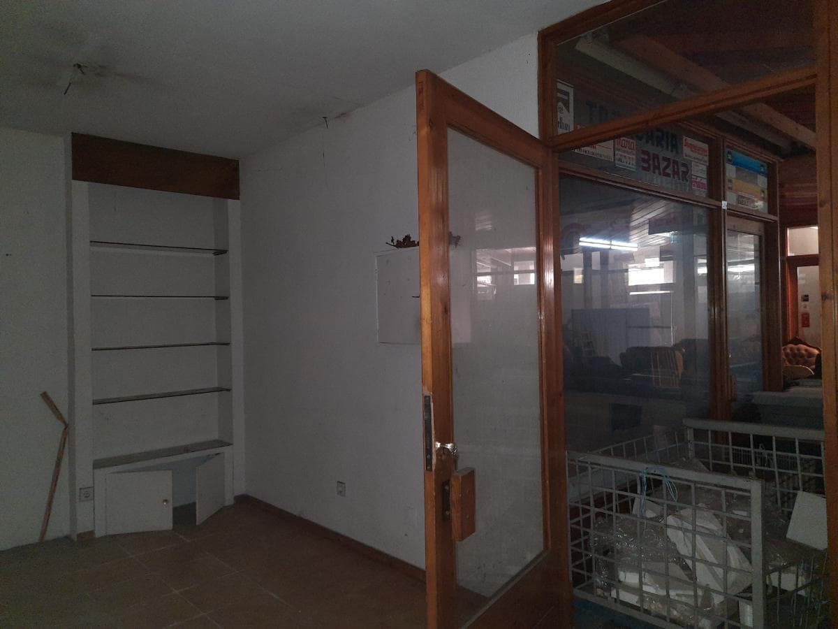 Loja · Valença — imagen 9