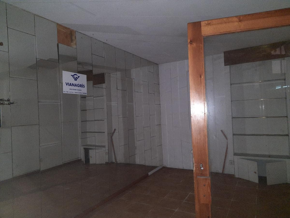 Loja · Valença — imagen 7