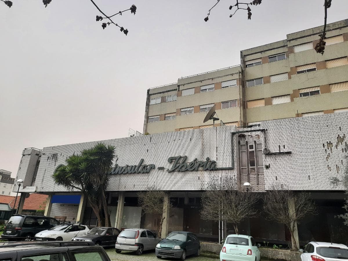 Loja · Valença — imagen 1