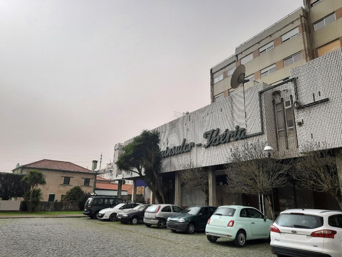 Loja · Valença — imagen 2